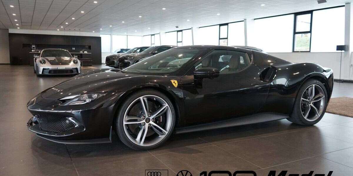 Ferrari 296 GTB 8.700 km 269.900 &euro; Blaufelden-Wiesenbach 74572