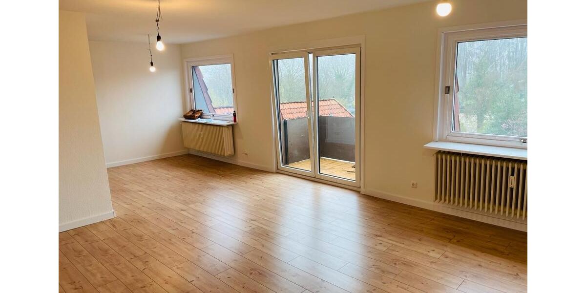 Dachgeschoßwohnung Lütjenburg - 4 Zimmer, 95 m&sup2;, 1.080&euro; | Angebot:26112448
