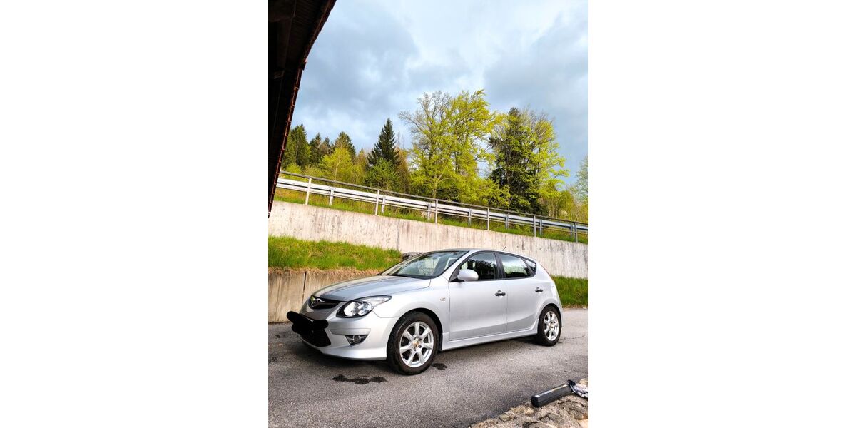 Hyundai i30 115.477 km 5.200 &euro; Grafling 94539