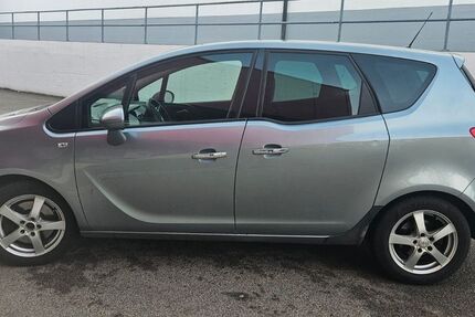 Opel Meriva 150.000 km 3.900 &euro; Waldkirchen 94065