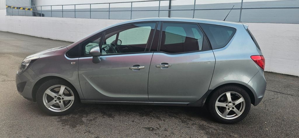 Opel Meriva 150.000 km 3.900 &euro; Waldkirchen 94065