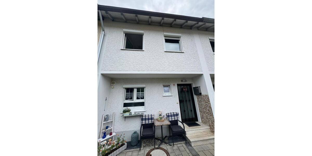 Reihenmittelhaus zur Miete in Praßberg 4 zimmer