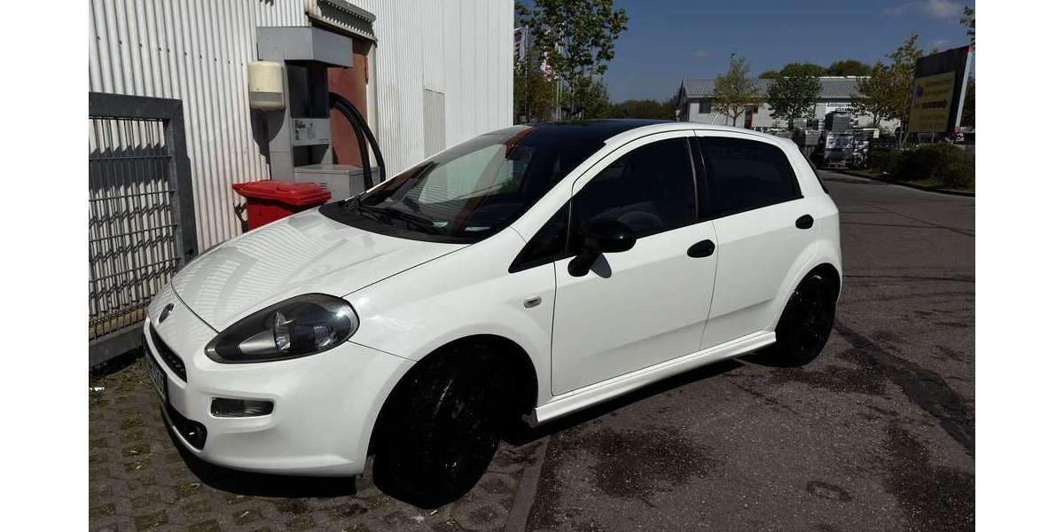 Fiat Punto 92.000 km 6.600 &euro; München, Landeshauptstadt 81245