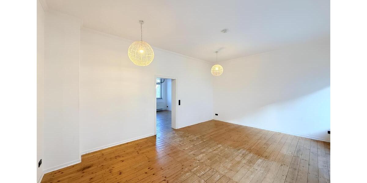 GROßZÜGIGE MASIONETTEWOHNUNG MIT 139M² IM ZENTRUM ZU MIETEN! 3.5 zimmer