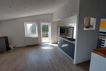 Wohnung Radolfzell am Bodensee - 4.5 Zimmer, 172 m&sup2;, 1.400&euro; | Angebot:26310136