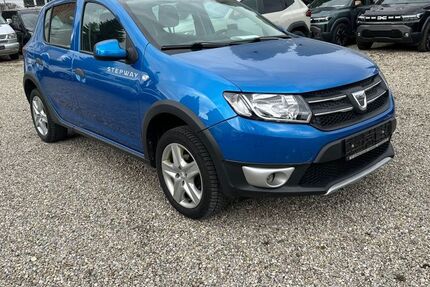 Dacia Sandero 98.000 km 4.900 &euro; Mering 86415
