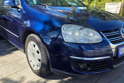 VW Golf 292.000 km 790 &euro; Hof 95032