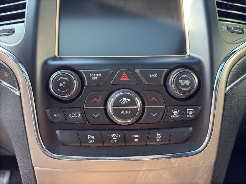 Jeep Grand Cherokee Summit H&K Pano ACC Motorproblem 158.176 km 9.900 € Wuppertal 42327