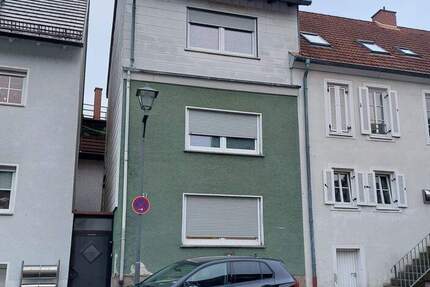 Haus Sankt Ingbert St. Ingbert - 6 Zimmer, 145 m&sup2;, 129.000&euro; | Angebot:26879397