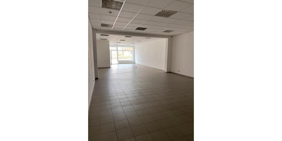 Gewerbefläche im Zentrum von Demmin zimmer