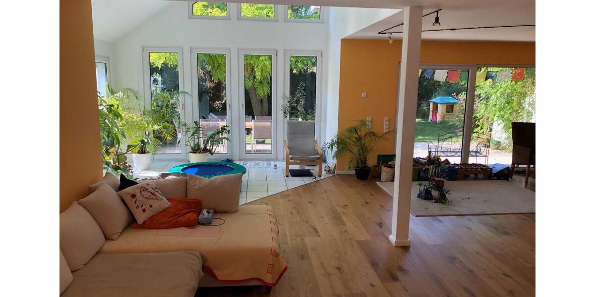 Einfamilienhaus Gückingen - 7 Zimmer, 226 m&sup2;, 529.000&euro; | Angebot:26821540