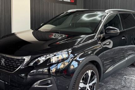 Peugeot 5008 132.000 km 15.999 &euro; Hohenlinden bei München 85664