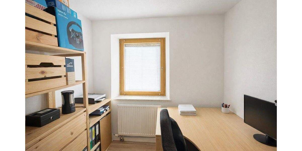 Etagenwohnung Treuchtlingen - 3 Zimmer, 96 m&sup2;, 179.000&euro; | Angebot:25731388