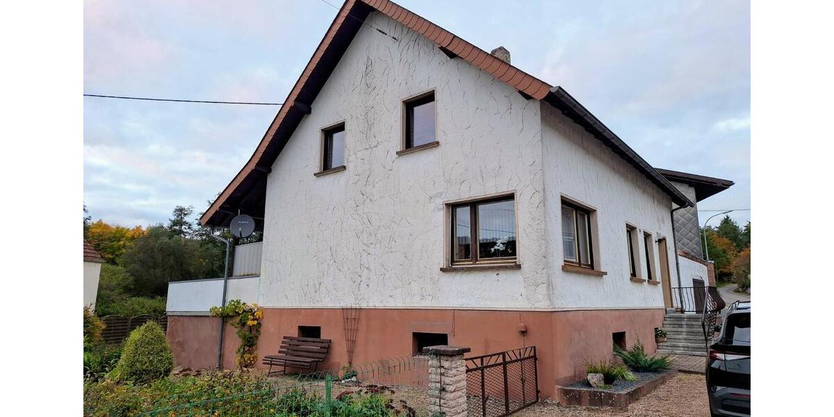 Einfamilienhaus Nonnweiler - 6 Zimmer, 150 m&sup2;, 155.000&euro; | Angebot:24373757