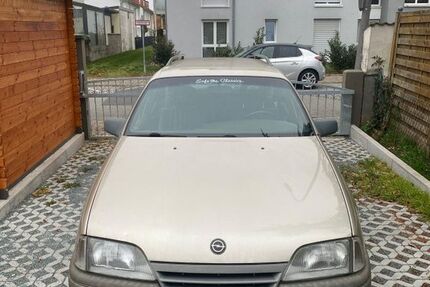 Opel Omega 93.000 km 3.199 € Rüsselsheim 65428
