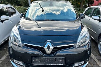 Renault Scenic 105.681 km 5.500 € Oberhausen 46149
