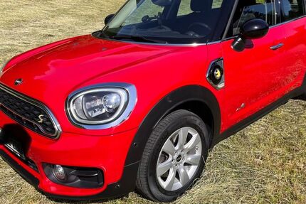 Mini Countryman SE (Cooper) 143.000 km 15.300 &euro; Freiburg 79106