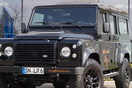 Land Rover Defender 11.000 km 83.900 € Schwerin 19057