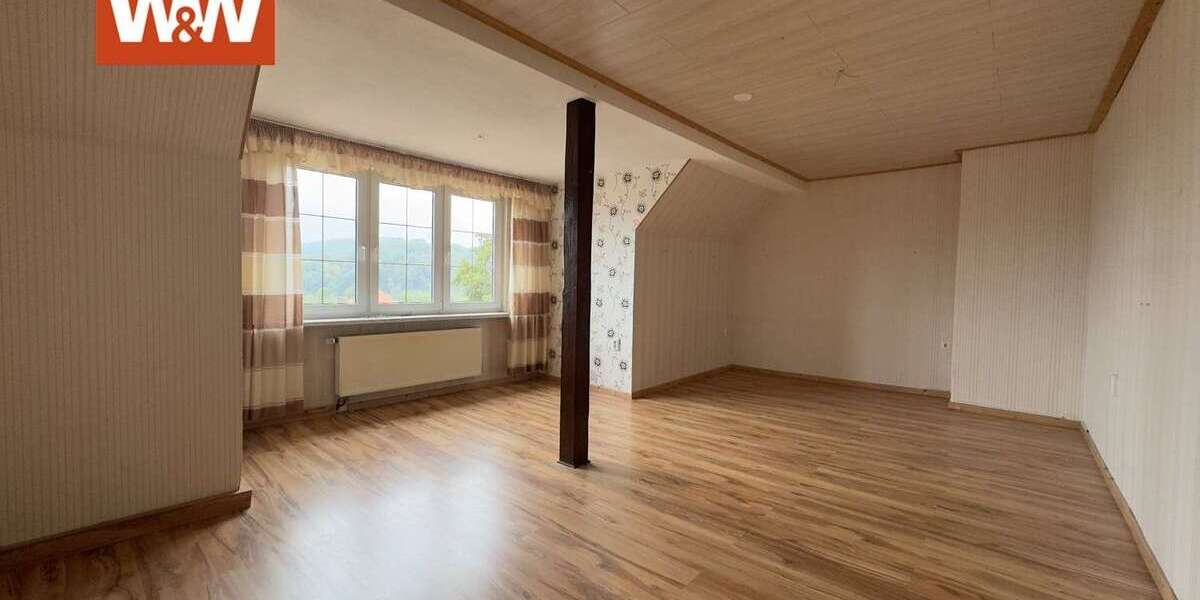 Etagenwohnung Rudolstadt Volkstedt - 4 Zimmer, 92 m&sup2;, 90.000&euro; | Angebot:25511753