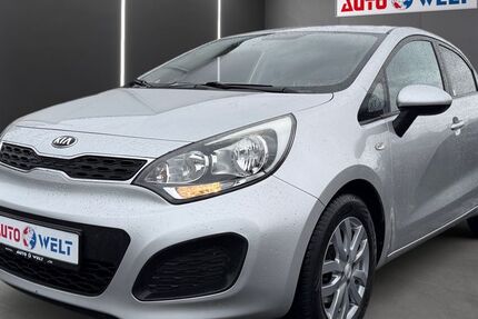 Kia Rio 99.394 km 7.990 &euro; Sandersdorf Brehna 06796