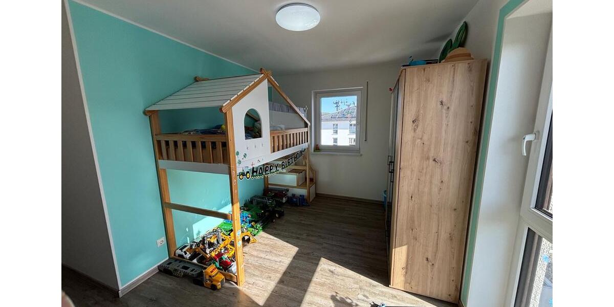 Etagenwohnung Maxhütte-Haidhof Haidhof - 3.5 Zimmer, 86 m&sup2;, 370.000&euro; | Angebot:25420857