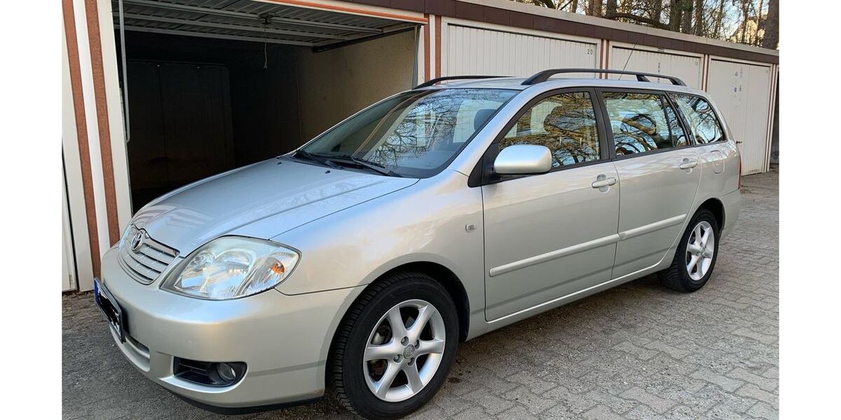 Toyota Corolla 147.320 km 3.750 &euro; Lüneburg 21337