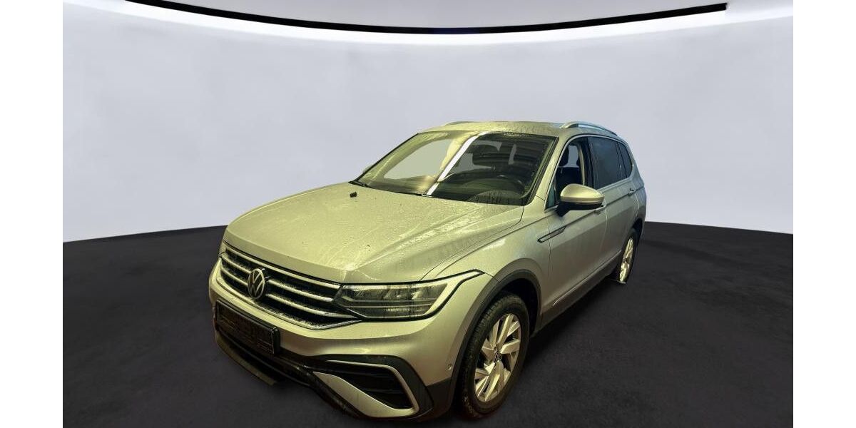 VW Tiguan 93.900 km 27.480 &euro; Neumünster 24537