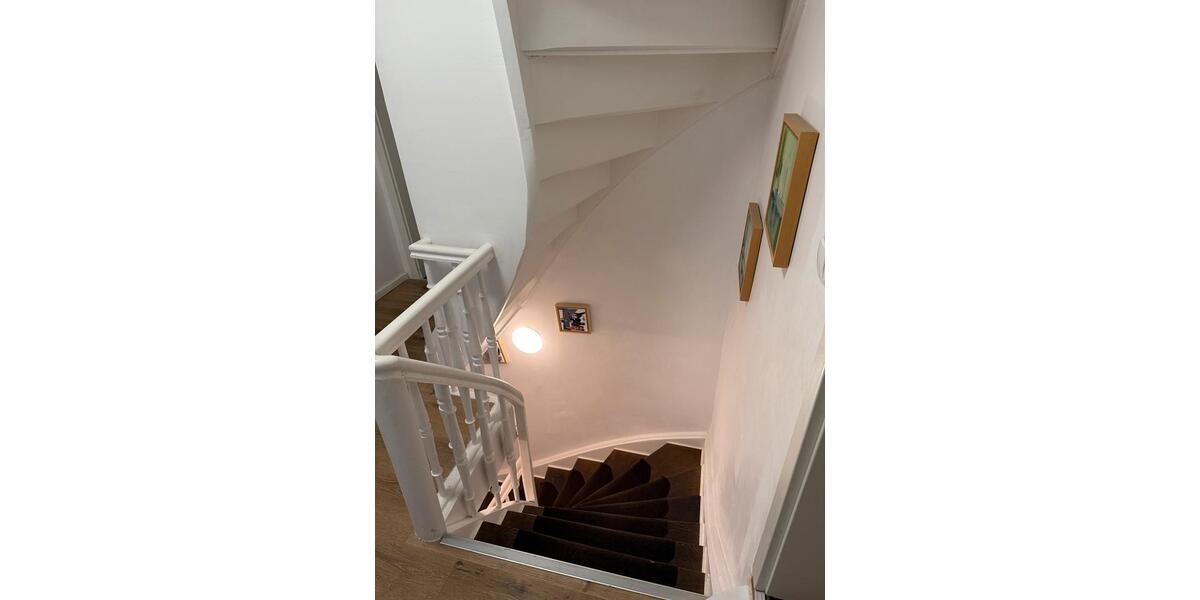 Einfamilienhaus Sinn - 5 Zimmer, 160 m&sup2;, 1.200&euro; | Angebot:23415451