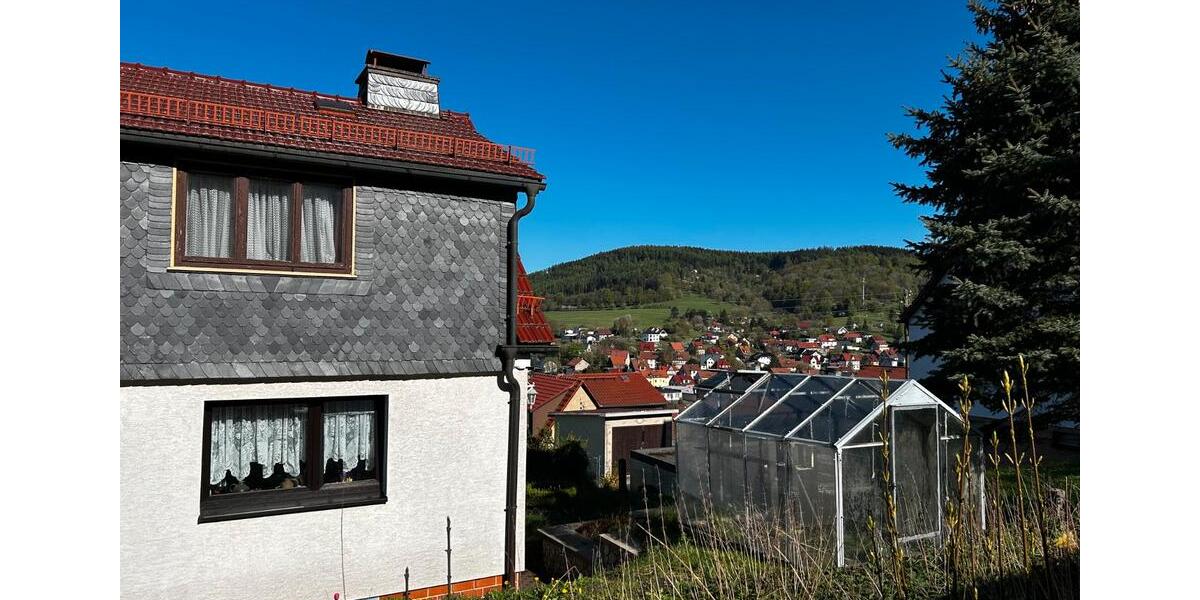 Doppelhaushälfte Steinbach-Hallenberg Hallenberg - 9 Zimmer, 160 m&sup2;, 160.000&euro; | Angebot:26159334