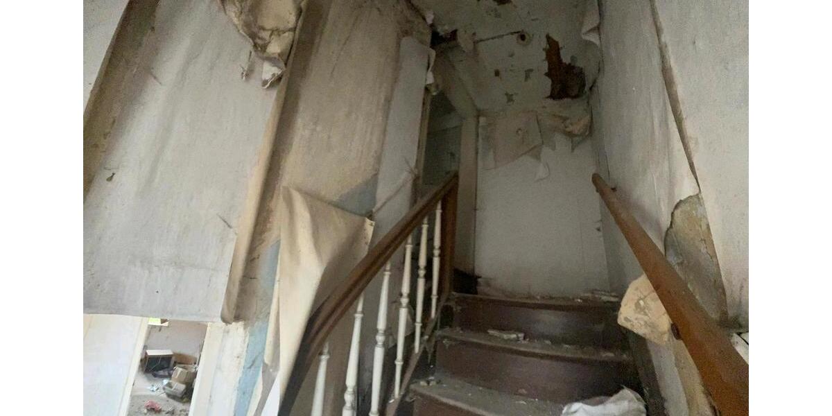 Einfamilienhaus Sondershausen - 8 Zimmer, 120 m&sup2;, 22.800&euro; | Angebot:23360012