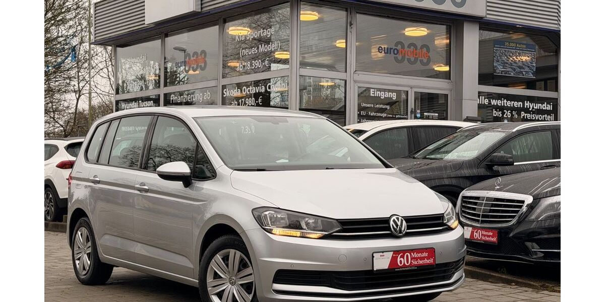 VW Touran 157.000 km 12.950 &euro; Kiel 24107