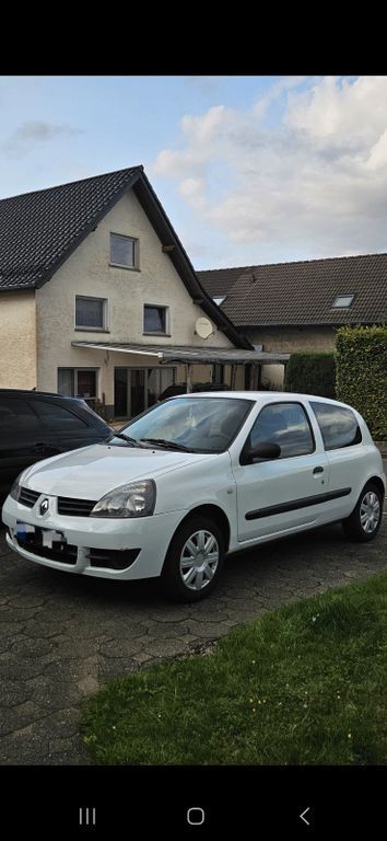 Clio