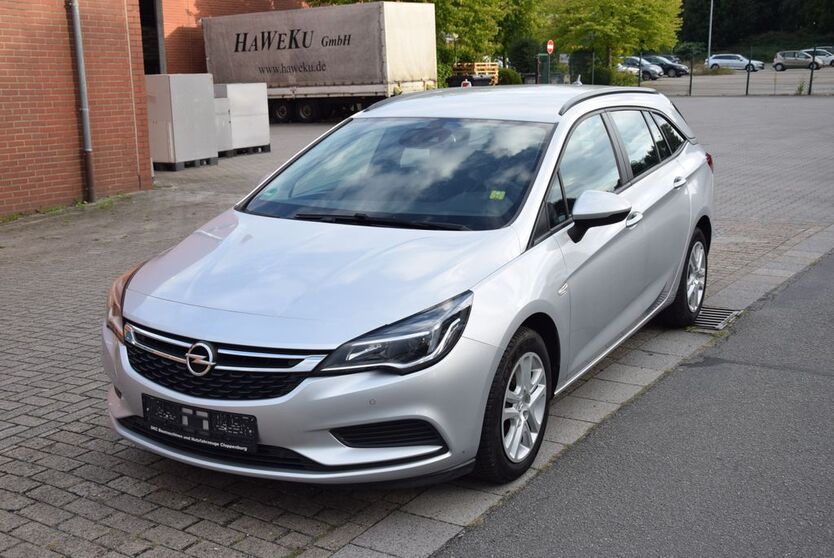 Opel Astra 139.748 km 5.790 € Cloppenburg 49661