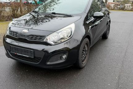 Kia Rio 118.507 km 5.790 &euro; Steinbach 61449