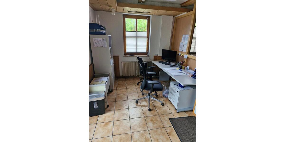 Gewerbeobjekt Küps - 850&euro; | Angebot:25124038