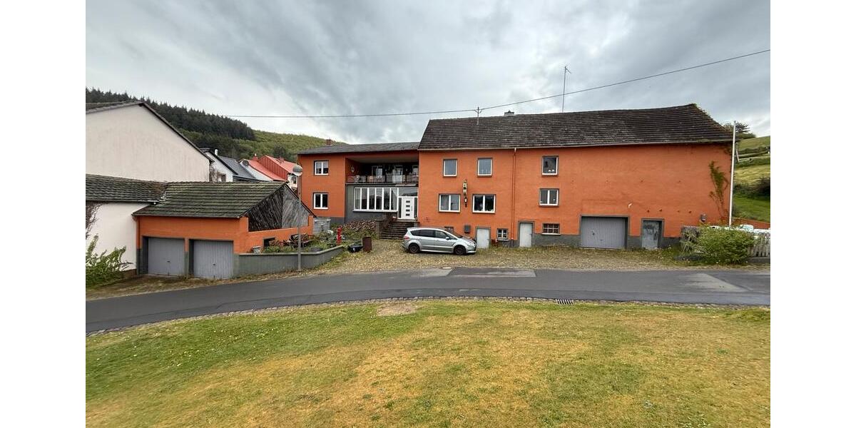 Einfamilienhaus Pelm - 8 Zimmer, 300 m&sup2;, 262.500&euro; | Angebot:26638814