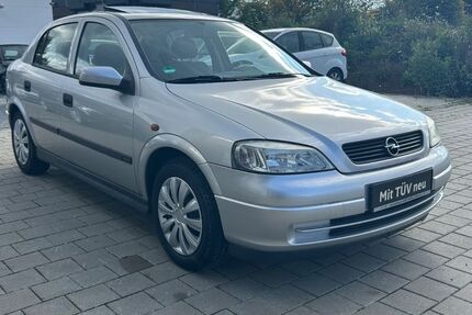 Opel Astra 152.000 km 2.299 € Villingen-Schwenningen 78052