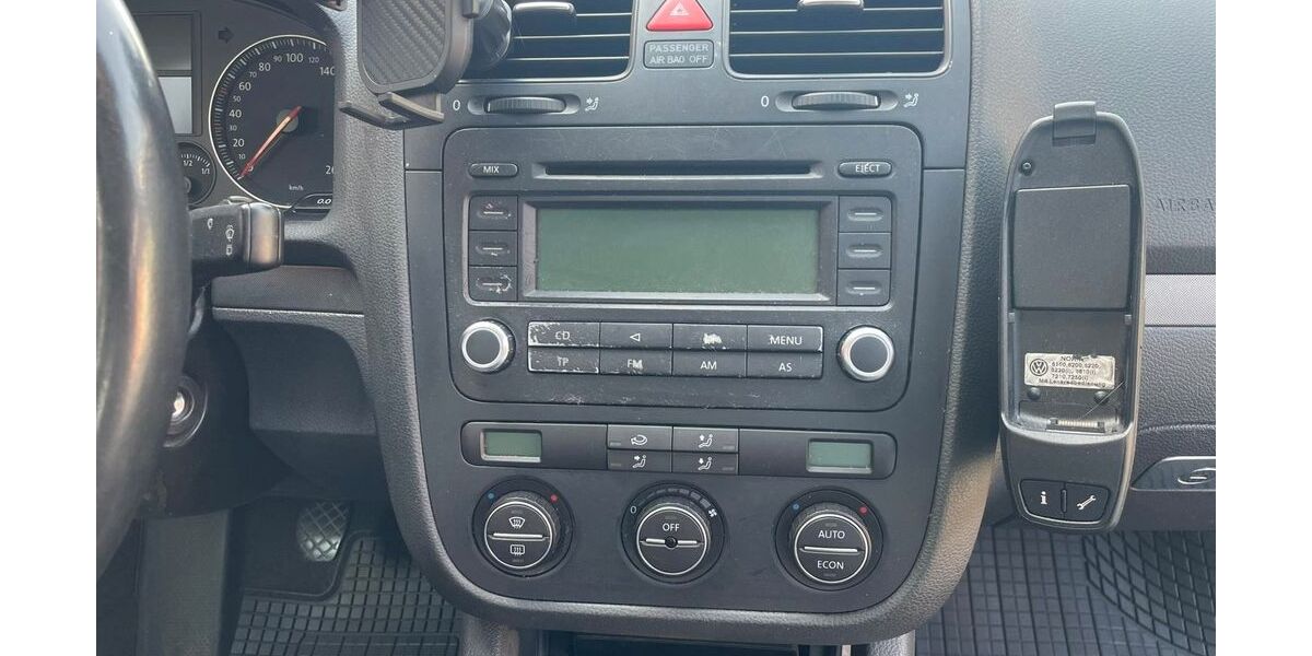 VW Golf 180.000 km 2.800 &euro; Lüneburg 21337