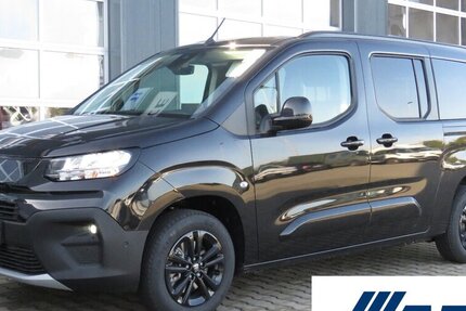 Fiat Doblo Maxi Kombi 130 / 7-Sitze + Vollausstattung 10.280 km 24.990 &euro; Münchenbernsdorf 07589