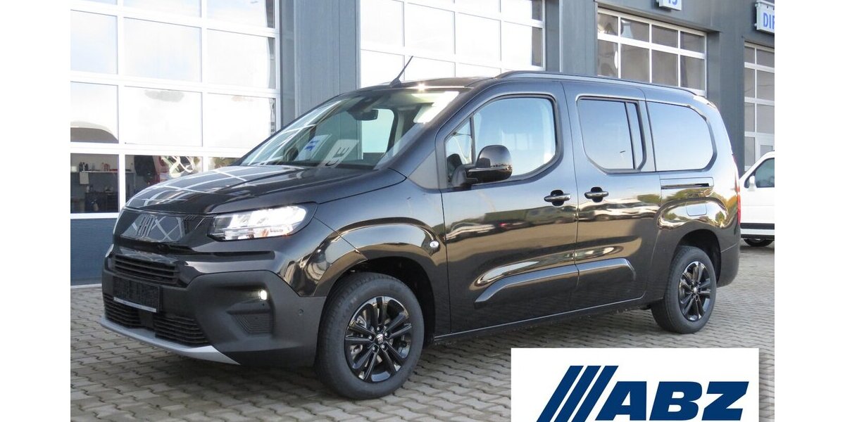 Fiat Doblo Maxi Kombi 130 / 7-Sitze + Vollausstattung 10.280 km 25.790 &euro; Münchenbernsdorf 07589
