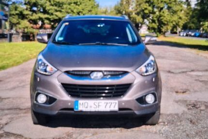 Hyundai ix35 151.000 km 9.999 &euro; Leipzig 04107
