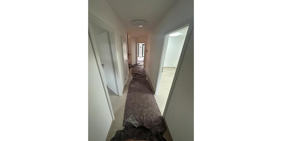 Kernsaniertes Reihenmittelhaus in guter Lage-provisionsfrei !! 6.5 zimmer