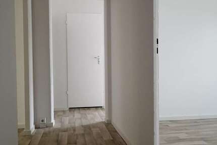 Wohnung zum Mieten in Walddrehna 396 € 66 m² 3 zimmer