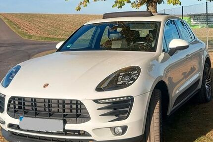 Porsche Macan 85.000 km 37.400 &euro; Esselbach 97839