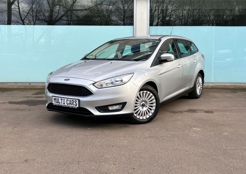 Ford Focus 84.000 km 8.990 € Löhne 32584