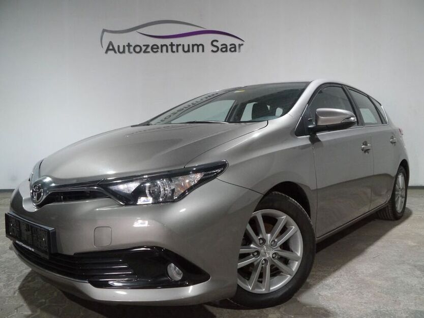 Auris