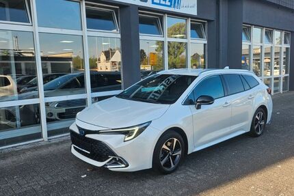 Toyota Corolla 15.000 km 31.900 &euro; Limburg an der Lahn 65556