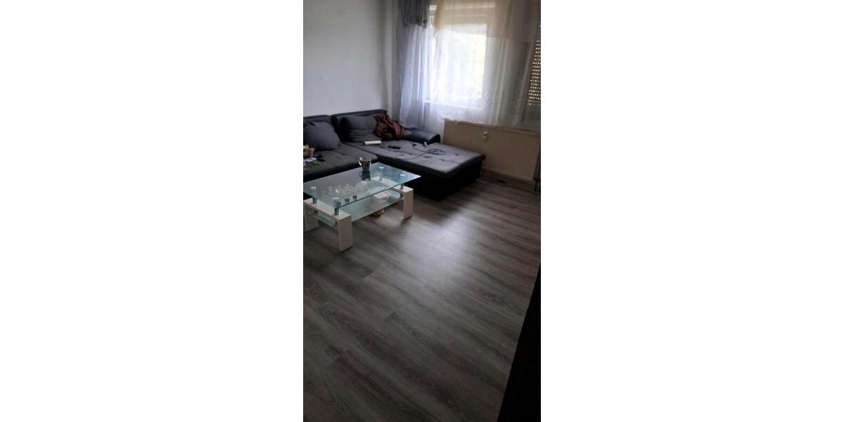Etagenwohnung Arzberg - 3 Zimmer, 68 m&sup2;, 48.000&euro; | Angebot:26989785
