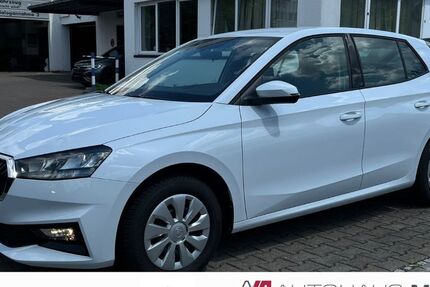 Skoda Fabia 20.000 km 15.920 &euro; Puchheim 82178