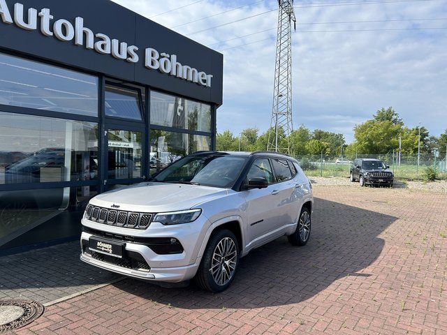 Jeep Compass 23.490 km 32.990 &euro; Brandenburg 14772